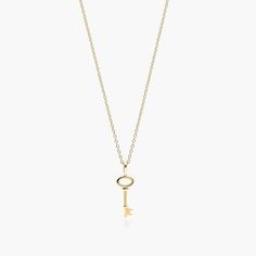 Classic Jewelry With Keys For Gifts, Elegant Key Pendant Necklace, Luxury Gold Jewelry With Keys, Yellow Gold Key Pendant Jewelry, Gold Key Necklace, New Possibilities, Gold Key, Key Necklace, Cute Necklace