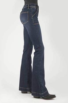 Stetson Women 921 Dark Wash Flare Jean - Breeches.com Jeans That Show Buttins, Cheap Western Style Fitted Jeans, Straight Cut Jeans Western, Western Jeans Black, Western Black Jeans For Women, Western Jeans L, Bootcut Jeans Highwaist, Vintage Womens Western Jeans, Dark Wash Bootcut Jeans Women