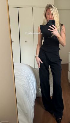 Danielle Pheloung Work Outfits, Corporate Fashion Office Chic, Office Baddie, Andie Anderson, Internship Outfit, Corporate Outfit, Elegant Classy Outfits, Business Professional Outfits, Corporate Fashion