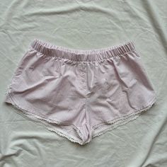 Brand New White And White Striped Shorts With Lace Trim Size: Medium (Could Fit A Small) I Want To Source More Of These, Please Message Me If You Would Be Interested In A Different Size! Description Blue Pinstripe Little Mini Shorts Colors; Baby Pink Bubblegum Pink, White, Navy, Off White, Beige, Cream, Ivory White Trim Across Bottom Hem Little White Bows On The Sides Of The Shorts Brand New Without Tags Elastic Waistband, Stretchy Waist 3 Button Detailing On Front In Middle Very Similar To The Handover Boxers Coquette Pinstripe Boxers #Boxers #Pinstripe #Lace #Coquette #Minishorts Cherie Lou, Ropa Coquette, Coquette Shorts, Shorts With Lace Trim, Coquette Floral, Lace Coquette, 13 Birthday, Pink Bubblegum, Shorts With Lace