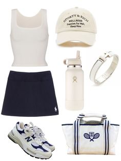 Mode Tennis, Polo Ralph Lauren Outfits, Cute Golf Outfit, Golf Girl, Tennis Outfits, Gymwear Outfits, Sporty Outfit, Gym Crush, Tennis Outfit