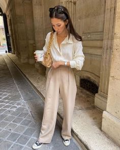 Classy Summer Outfits, Modest Summer Outfits, Chic Summer Outfits, Cute Spring Outfits, Summer Work Outfits, Paris Outfits, Casual Work Outfits, Work Outfits Women