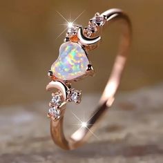 Elegant Shimmering Heart Opal Ring - Fashionable Gold-Tone Ring - Perfect For Valentine's Day Or Special Occasions - Suitable For Daily Wear. Opal And Rose Gold Ring, Opal Promise Rings, Engagement Rings Fairy, Witchy Engagement Ring, Purple Wedding Rings, Opal Wedding Ring Set, Design Wedding Ring, Unconventional Engagement Rings, Elven Ring