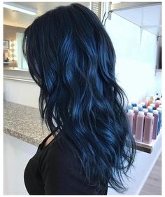 Blue Hair Dye, Midnight Blue Hair, Blue Black Hair Color, Navy Blue Hair, Blue Black Hair, Blue Ombre Hair, Dark Blue Hair, Hair Color Blue, Hair Images