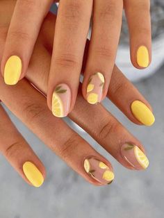 Yellow  Collar   Plants Color Nails Embellished   Nail,Hand & Foot Care Subtle Tropical Nails, Pink Lemon Nails, Nail Desine, Lemon Nails, Yellow Nail Art, Unghie Sfumate, Yellow Nails Design, 2024 Nails, Stick On Nails