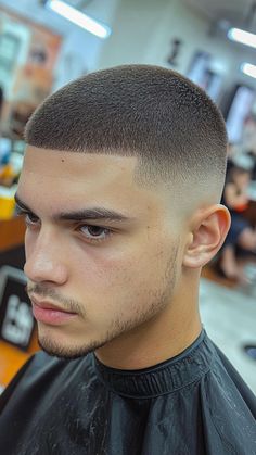 Top 30 Men’s Haircuts for 2024: Modern Trends to Transform Your Style Short Hair Celebrity, Hairstyles For Men Fade, Buzz Fade Men, Hairstyles Buzzcut, Box Fade, Men Buzzcut Styles, Man's Hairstyle, Men Buzz Cut, Mens Buzz