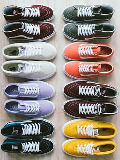 Vans Shoes Fashion, Mode Shoes, Vans Outfit, Classic Vans, Custom Vans