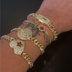 Won’t Tarnish Laminated Gold Can Be Wet Daily Used Red One Out Of Stock!!! $35 Each Bulky Gold Jewelry, Betty Boop Jewelry, Xoxo Jewelry, Jewelry Chunky, Expensive Jewelry Luxury, Wrist Jewelry, Aesthetic Jewelry, Hand Wrist, Jewelry Accessories Ideas