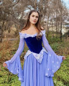 Off The Shoulder Medieval Dress, Sleeping Beauty Dress Aesthetic, Disney Princess Wardrobe, Aurora Sleeping Beauty Blue Dress, Blue Aurora Dress, Fairytale Gown Aesthetic, Ren Faire Princess Costume, Ren Faire Princess Outfits, Ren Faire Outfits Princess