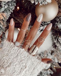 Snow Nails, December Nails, November Nails, Nails Nude, Holiday Nail Designs, Valentine Nails, Nail Colors Winter, Nails Homecoming, Holiday Nail