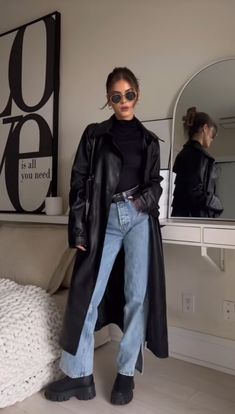 Skandinavian Fashion, Winter Fashion Outfits Casual, Cold Outfits, Leather Jacket Outfits, Paris Outfits, Aesthetic Outfit, Coat Outfits, Mode Inspo