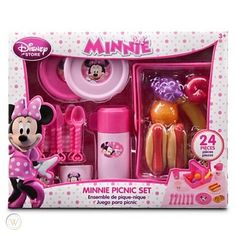 the minnie mouse picnic set is in its box