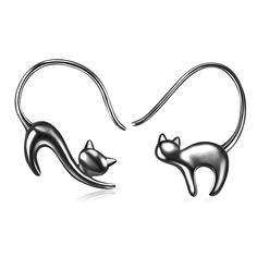 PRICES MAY VARY. 🐱【Design of Black Cat Earrings】: The sterling silver polished cute cat earrings is really cute,pull through design, elegant and pretty, best choice for daily wear. shining in every turn, suitable for any clothes and occasions,an exquisite beauty which will adorn you to be more amazing. 🐱【Material of Cat Earrings 】:This black cat earrings is made of 925 sterling silver, high polish finishing and tarnish resistant, this cat jewelry won't change color and get dark for lifetime we Girls Christmas Gifts, Black Cat Earrings, Gifts For Aunt, Black Onyx Earrings, Sterling Silver Cat, Silver Cat, Animal Earrings, Onyx Earrings, Christmas Gifts For Girls