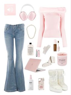 cute winter fit Outfits For Exploring Cities, Outfits On Maniquin, Barbie Outfit For School, Y2k School Outfits Pink, Y2k Pink Outfit Ideas, 200s Pink Outfits, Hype Feminine Aesthetic, Pink School Outfit Aesthetic, Coqqette Shoes