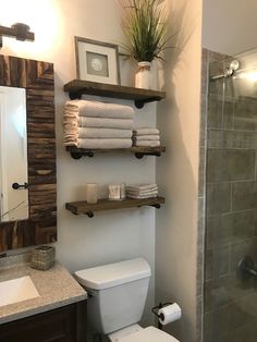 the bathroom is clean and ready to be used as a guest room or family room