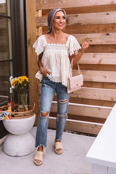 Outfit With Espadrilles, Minimalistic Outfits, Intricate Crochet, Draped Sleeves, Jeans Outfits, Impressions Online Boutique, Denim Trends, Women Clothing Boutique, Light Yellow