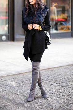 Grey Round Toe High Chunky Over-The-Knee Boots - Chic128 Over The Knee Boot Outfit, Outfit Elegantes, Winter Date Night Outfits, Faux Fur Collar Coat, Knee Boots Outfit, High Boots Outfit, Womens Black Booties, Black Knit Cardigan