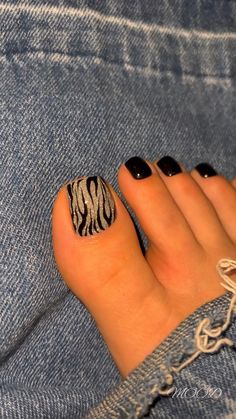 Педикюр 🔥🔥🔥 #nailsofinstagram #nailsoftoday #prettynails #518nailtech #nailsonfleek #nailso. Go for more info 👉https://medium.com/p/3b0273ba7c59. Black Pedicure Toenails Silver Glitter, Summer Nails With Black Accent, Cute Toenail Designs For Winter, Pedicures With Designs, Animal Print Toe Nails, Black Pedicure With Design, Trending Toenail Colors 2023, Unique Pedicure Designs, Cute Toenail Designs For Fall