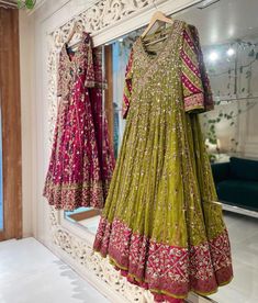 Haris Shakeel Mehndi Dresses, Haris Shakeel, Simple Mehndi Dresses, Mehendi Dress, Fancy Maxi Dress, Pakistani Mehndi Dress, Asian Wedding Dress Pakistani, Mehndi Outfits, Mehndi Dress