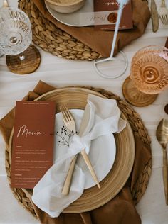 Neutral and Terracotta Table Landscape with Woven Placemats Aesthetics Interior Design, Table Landscape, Terracotta Table, Curly Wedding Hair, Design Aesthetics, Wedding Hair Inspiration, Woven Placemats