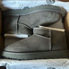 Only Tried On. Never Worn! Grey Ugg, Ugg Mini Grey, Gray Uggs, Ugg Classic Mini Grey, Mini Uggs Boots Grey, Gray Ugg Boots, Grey Uggs, Ultra Mini Uggs, Cute Uggs