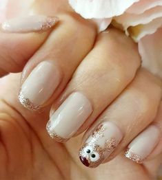 Christmas Nail Design, Nagellack Trends, Gold Reindeer, Christmas Gel Nails, Nail Design Ideas, Colorful Nail Designs, Xmas Nails