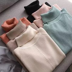 One Size! Please Check The Photos For Measurements. Snow Fashion Outfits, Sparkly Sweater, Thick Sweater, Snow Fashion, Sweater Oversize, Womens Summer Shoes, Thick Sweaters, Oversize Knit, Cozy Pullover