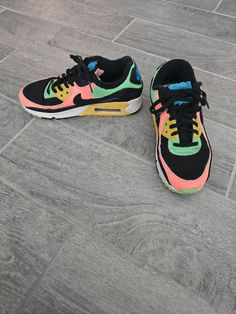 Women's Nike Air Max 90 Fur Multi-Color sneakers. These are pre-owned and show some minor signs of wear, some rub off, but over all, good clean pre-owned condition. Please carefully review photos. **Note- there are no insoles. Size 7. Cleaning Nike Air Max, Nike Air Max For Women, Nike Air Max 90, Air Max, Nike Air Max, Nike Women, Nike Air, Multi Color, Size 7