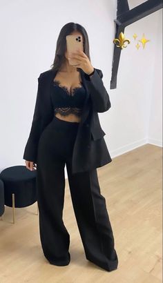 Stil Elegant, Classy Casual Outfits, Stylish Work Outfits, Prom Outfits, Black Suit, Looks Chic, Professional Outfits, Business Casual Outfits, Suit Fashion