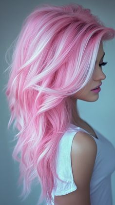 Transform your look with balayage pink hair, one of the hottest hair color ideas trending right now. This guide to pink hair color shows how you can achieve soft, blended tones at home. Whether you prefer bold or soft hues, these pink hair color ideas are perfect for creating a unique and playful style at home. Balayage Pink Hair, Pink And Silver Hair, Popstar Aesthetic, Balayage Pink, Hair Color Ideas Trending, Hair Color For Tan Skin, Silver Hair Color Ideas, Under Hair Color