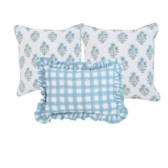 Botanical Floral Linen Ruffle Pillow Set - Harlow & Gingham Blue Transform your living space with the timeless charm of our Botanical Floral Linen Ruffle Pillow Set, exclusively designed by MissSundara. This elegant collection combines classic patterns and luxurious fabric to elevate your home decor effortlessly. Perfect for adding a touch of sophistication to your sofa, bed, or favorite reading nook, this set is a statement of style and comfort. Our set includes a trio of beautiful pillow cover Coastal Grandma Home, Ruffle Pillows, France Bedroom, Grandma Home, Blue Block Print, Pillow Combo, Ruffle Pillow, College House, Grand Millennial