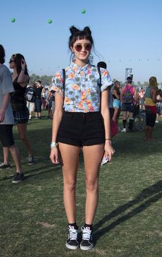 5e87849908e3794f259bc2df6584d9f4 Cute Hipster Outfits, Grunge Summer, Festival Mode, Scene Girl, Fest Outfits, Hipster Girls, Fashion 90s, Coachella Festival