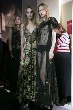 Extra Fashion, Runway Inspiration, Cogito Ergo Sum, Sonia Rykiel, Trending Topics, Flapper Dress, Prom Dresses