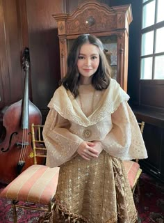 Saya Filipino Dress, Maria Clara Dress Philippines Modern, Philippiniana Dress Modern, Filipina Dress Traditional Modern, Old Filipino Clothes, Philippines Culture Outfit, Filipino Culture Outfit, Kimona Filipino Top, Diy Filipiniana Costume