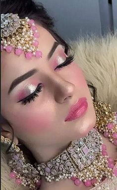 Pinkish Makeup, Mehndi Makeup, Bridal Makeup Services, Light Makeup Looks, Makeup Steps