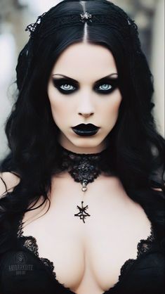 Light Gothic Makeup, Victorian Makeup, Gothic Castles, Vampire Stuff, Gothic Fashion Women, Warrior Goddess, Gothic Angel, Dark Art Photography, Female Vampire