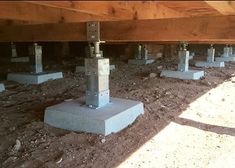 concrete blocks are lined up under the roof