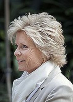 Feathered Hair Cut, Short Haircuts For Older Women, Feathered Hair, Short Spiked Hair, Haircuts For Older Women, Spiked Hair, Men Haircut