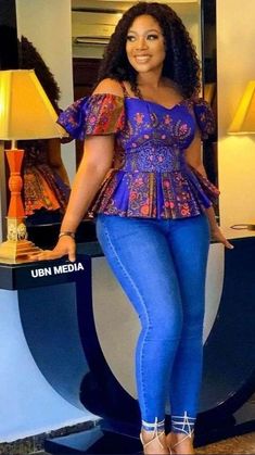 Ankara Tops Styles, Brocade Dress Styles, Ankara Top Styles, Ankara Styles For Women, Ankara Dress Designs, Ankara Tops, African Print Tops, Ankara Dress Styles