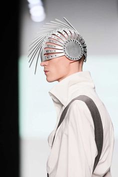 Fall 2014 Fashion, Metal Head, Head Piece, Future Fashion, Costume Design