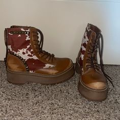 Steve Madden “Activate” Platform Boot. Size 7. Worn Once. Lace Up And Zip Up. Steve Madden Shoes, Moto Boots, Platform Boots, Steve Madden, Combat Boots, Zip Ups, Lace Up, Women Shoes, Boots