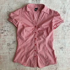 Cherry Outfit Ideas, Sixth Form Outfits, Gingham Blouse, Red Gingham, Mode Inspiration, Dream Clothes, Fashion Killa, Red Fashion, Look Fashion