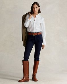 Equestrian Chic Fashion, Boots Outfits Women, Camel Boots Outfit, Estilo Olivia Palermo, Camel Boots, Riding Boots Fashion, School Uniform Fashion, Boots Outfits, Cotton Shirts Women