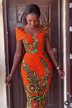 African Formal Dresses For Women, Office Chitenge Dresses, Kitenge Fitting Dress Designs, Cute Kitenge Dress, Corset Chitenge Dress, Kitenge Corset Top, Ankara Outfits, Robes Glamour