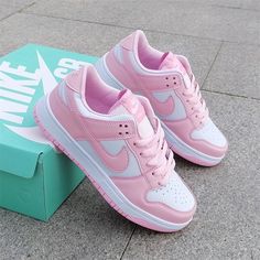 Preppy Shoe, Cute Shoes Boots, Nike Shoes Women Fashion, Pink Nike Shoes, Custom Painted Shoes, Airport Outfits, Nike Fashion Shoes