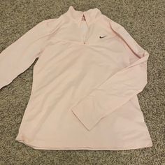 Never Worn! Nike Quarter Zip, Tops Nike, White Long Sleeve Top, Cowl Neck Long Sleeve, Nike Pink, Nike Tees, Crew Neck Shirt, Workout Tank Tops, Nike Shirts