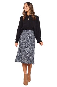 This flowy skirt is designed with gorgeous drape and a partial elastic waist for comfort wherever you go. 26" length Partial elastic waist Partially lined 100% polyester Hand wash, dry flat Imported Teaching Outfits, Business Casual Outfits For Work, Elegante Casual, Stylish Work Outfits, Church Outfits, Work Outfits Women, Professional Outfits, Business Casual Outfits, Work Attire