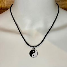 Brand New Without Tags And Super Cute Describes This Fine Silver Plated Black & White Enamel Ying Yang Circular Pendant Necklace Beautifully Displayed On This Black Cord. Lobster Claw Closure. Ying Yang Necklace, Amethyst Stone Necklace, Smoky Quartz Pendant, Peacock Pendant, Long Statement Necklace, Black Choker Necklace, Bar Pendant Necklace, Sparkle Necklace, Dragon Necklace