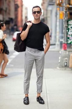 Simple fashion style Chinos Outfit, Black Kilt, Grey Chinos, Casual Long Sleeve Shirts, Street Style Summer, Mens Chinos