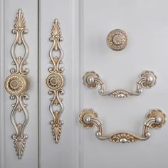 the door handles and knobs are all in different shapes, sizes, and colors